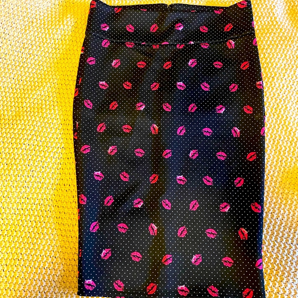 Torrid Barbie Lips Pencil Skirt